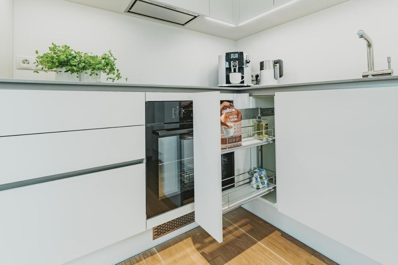 Oeoe Street Premium Apartment With Terrace Tartu Ngoại thất bức ảnh